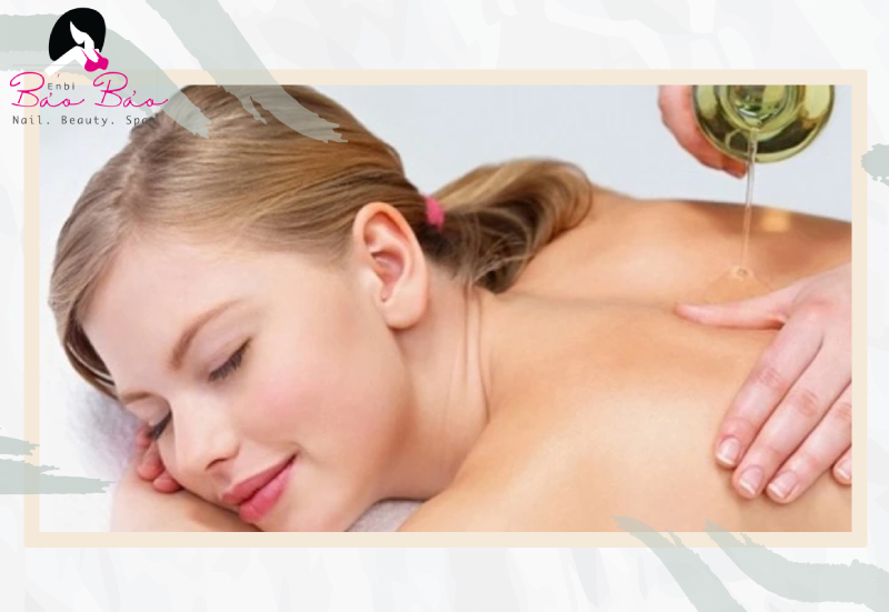 massage tinh dầu cải thiện làn da