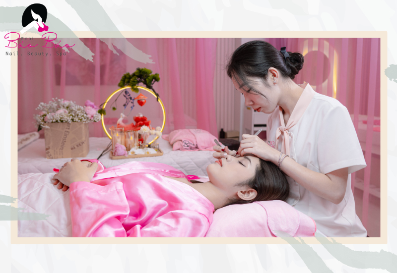 Trung tâm nối mi tự nhiên tại Enbi Bảo Bảo Nail & Spa